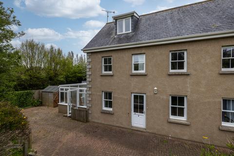 3 bedroom end of terrace house to rent, Fountain Lane, St. Saviour, Jersey