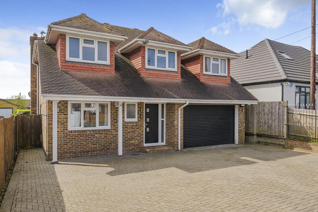Hever Road, West Kingsdown, Sevenoaks 5 bed detached house for sale £