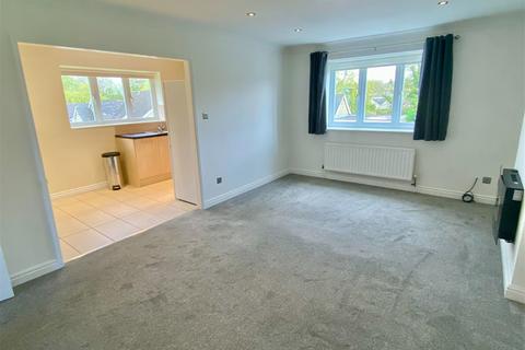 2 bedroom flat for sale, Collingham, Beck Lane, LS22