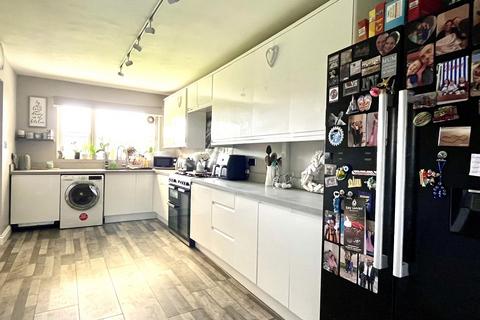 54 Devon Way, Chessington, KT9 2RJ