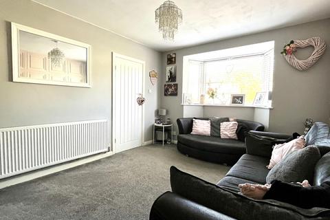 54 Devon Way, Chessington, KT9 2RJ