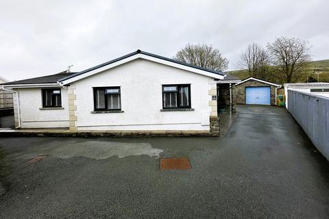 4 bedroom detached bungalow for sale, Richmond Park, Ystradgynlais, Swansea.