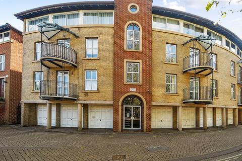 2 bedroom apartment for sale, Alcantara Crescent, Southampton, Hampshire