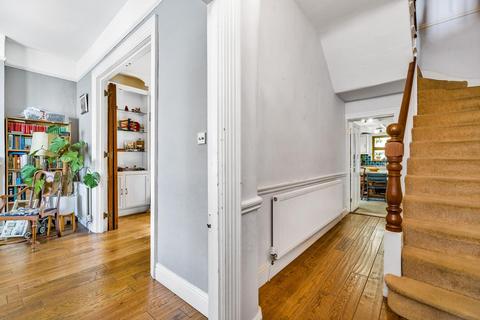 56 Maple Road, London, SE20 8HE