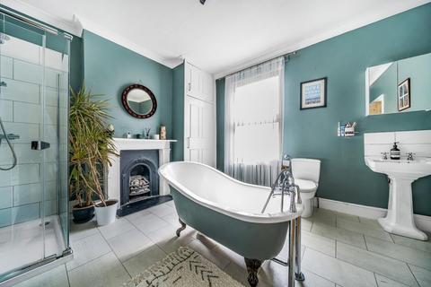 56 Maple Road, London, SE20 8HE
