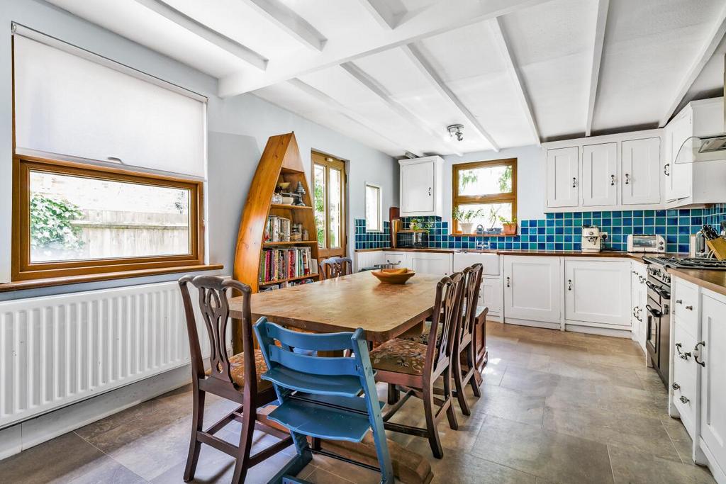 Maple Road, Penge 4 bed detached house for sale - £775,000