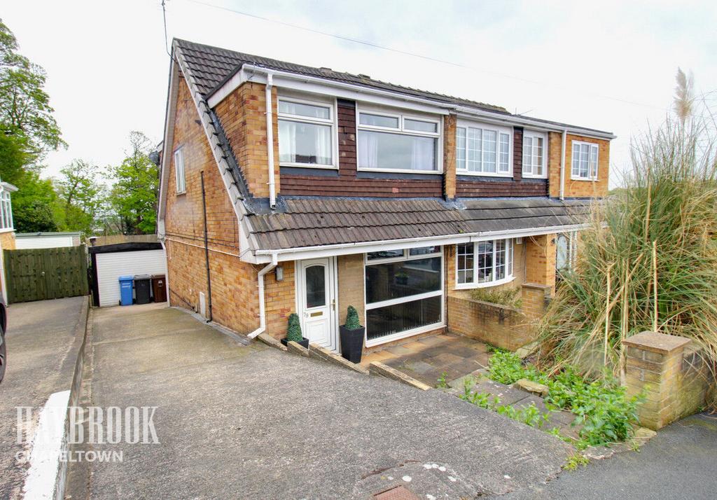 Glenwood Crescent, Chapeltown 3 bed semidetached house for sale £180,000
