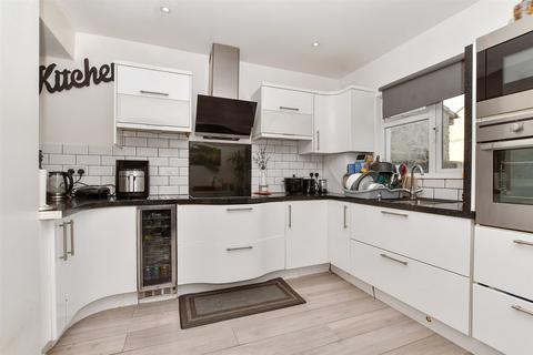 4 bedroom terraced house for sale, Heatherdene Close, Mitcham, Surrey