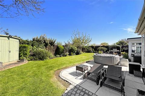 4 bedroom bungalow for sale, Mill Road Avenue, Angmering, West Sussex