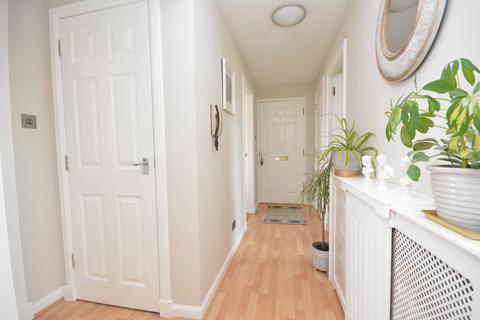 2 bedroom flat for sale, Dundee Court, Falkirk, Stirlingshire, FK2 7SL