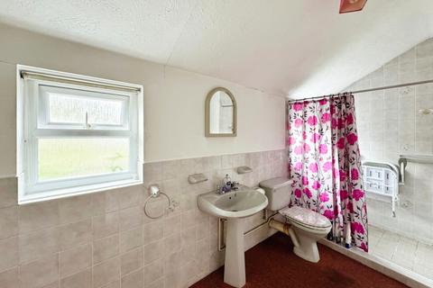 3 bedroom semi-detached house for sale, Glanyrafon Road, Pontarddulais, Swansea, West Glamorgan, SA4 8LS