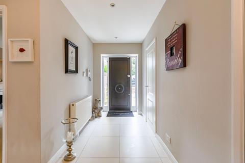 Merrywood Ridgway, Pyrford, Woking, GU22 8PW