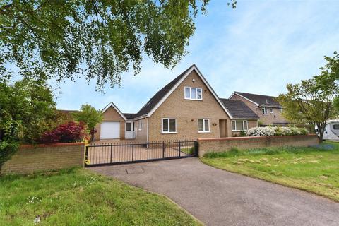 3 bedroom detached house for sale, Lark Road, Mildenhall, Bury St. Edmunds, Suffolk, IP28