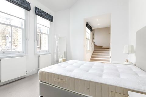 1 bedroom penthouse to rent, Egerton Gardens Mews, London, SW3