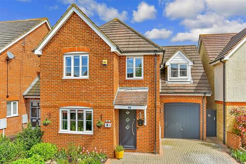 4 bedroom detached house for sale, Recreation Way, Sittingbourne, Kent