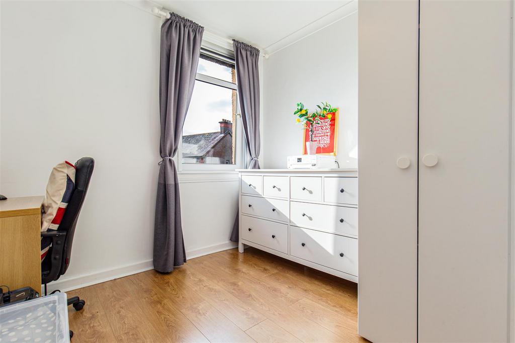 31-16 Glebe Street 3