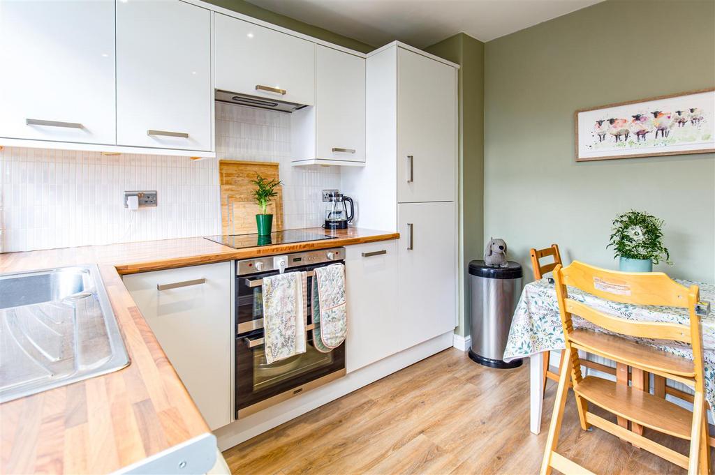 14-16 Glebe Street 1