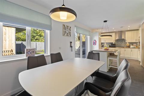 59 Fleming Road, Houston, Johnstone, PA6 7EU