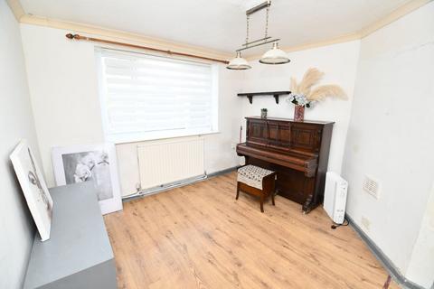 4 bedroom property for sale, Wentworth Avenue, Salford, M6