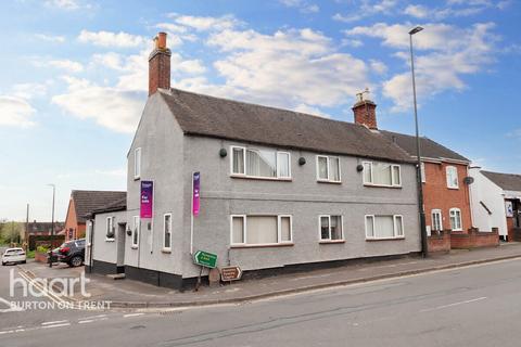 4 bedroom detached house for sale, Main Street, Overseal, Swadlincote