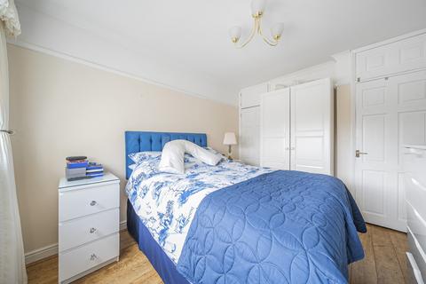 2 bedroom bungalow for sale, Main Road, Sutton At Hone, Dartford, Kent, DA4