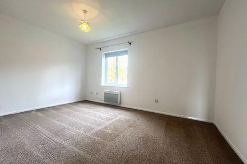 2 bedroom maisonette to rent, Windrush Court, High Wycombe, HP13