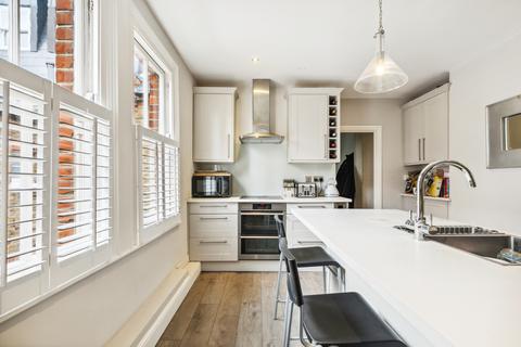 44 Salford Road, London, SW2 4BQ