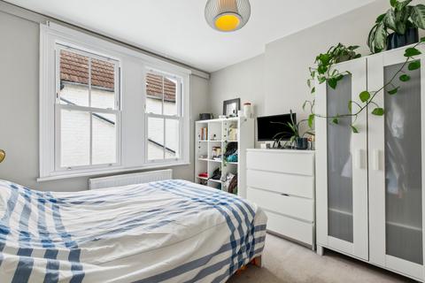 44 Salford Road, London, SW2 4BQ