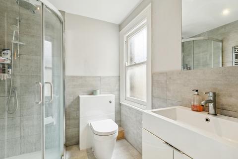 44 Salford Road, London, SW2 4BQ