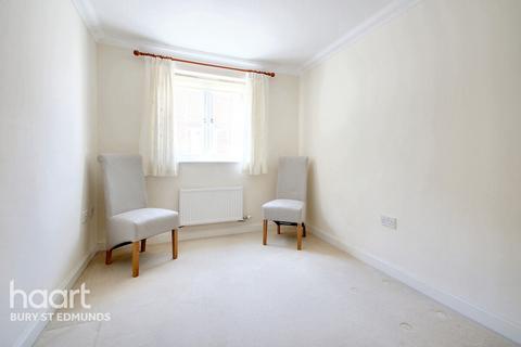 2 bedroom retirement property for sale, Abbots Gate, Bury St Edmunds