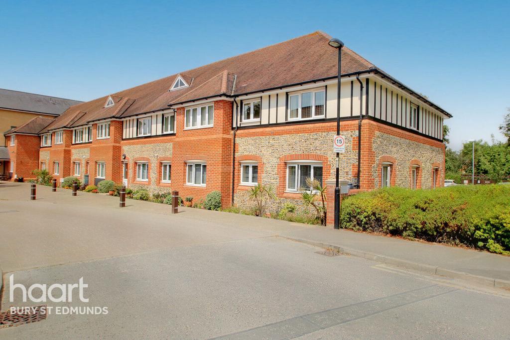 Abbots Gate, Bury St Edmunds 2 bed retirement property for sale £200,000