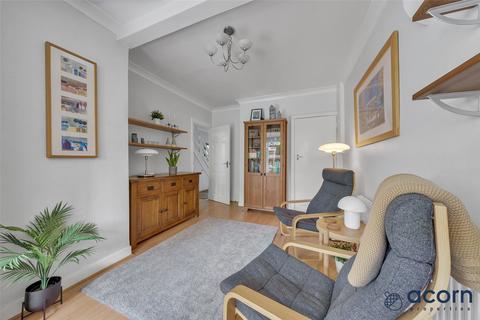 129 Rushgrove Avenue, London, NW9 6RG