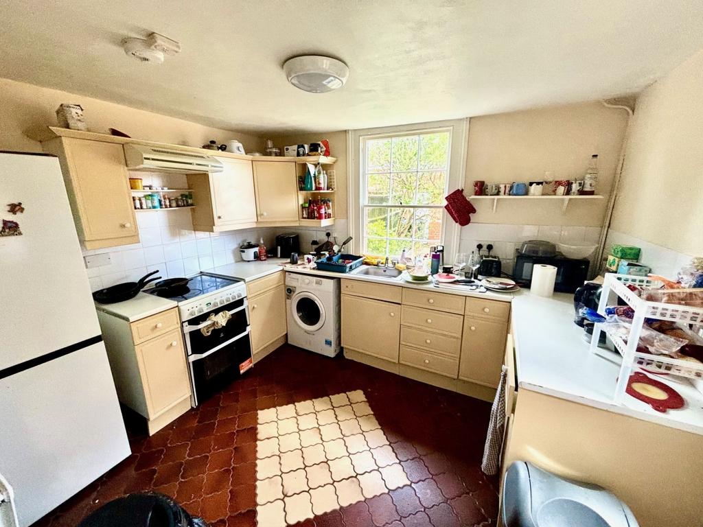 51 Middle Hill Kitchen