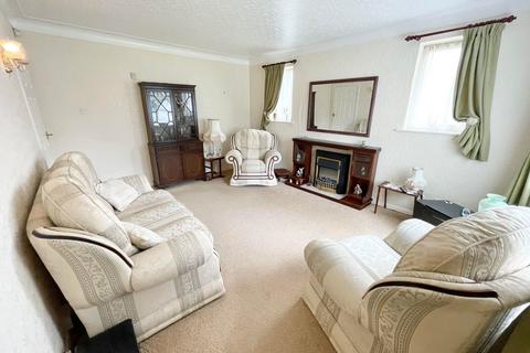 2 bedroom bungalow for sale, Auden Lea, Cleveleys FY5