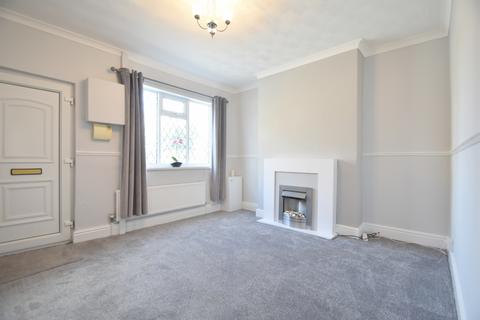 2 bedroom terraced house to rent, Vicars Terrace, Allerton Bywater