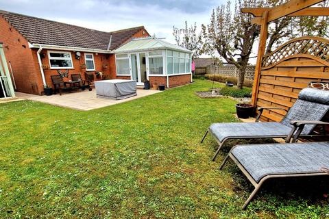 2 bedroom bungalow for sale, Rectors Close, Brean, Burnham-on-Sea, TA8