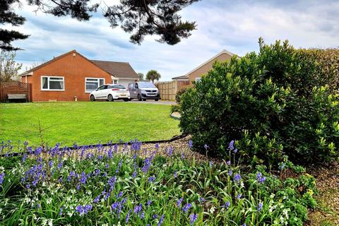 12 Rectors Close, Brean, Burnham-on-sea, TA8 2RY