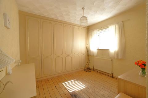 16 Hiley Road, Eccles, Manchester, M30 7PX