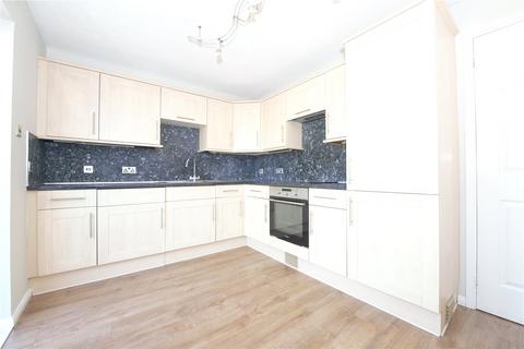 2 bedroom semi-detached house to rent, Redsells Close, Downswood, ME15