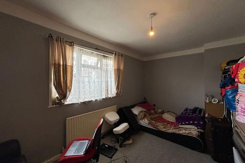19 Camlan Road, Bromley, BR1 5LT