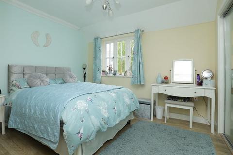 1 bedroom apartment for sale, St. Augustines Park, Westgate-On-Sea, CT8