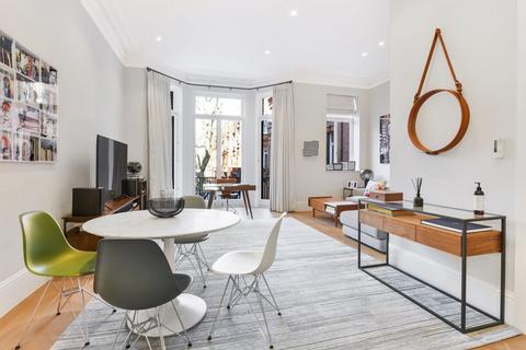 3 bedroom flat to rent, Sloane Gardens, Chelsea, SW1W
