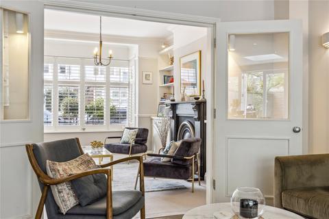 77 Alfriston Road, London, SW11 6NR