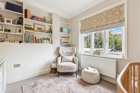 77 Alfriston Road, London, SW11 6NR