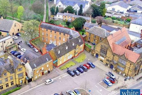 Office for sale, 21 Horse Fair, Banbury, OX16 0AH