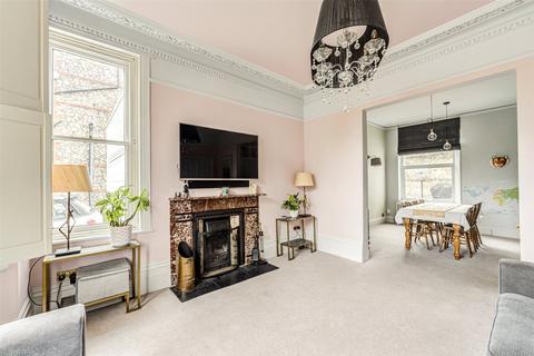 9 Cambridge Road, Worthing, BN11 1XD