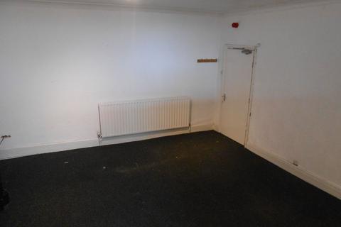 2 bedroom flat for sale, Promenade, Basement Flat, Blackpool FY1
