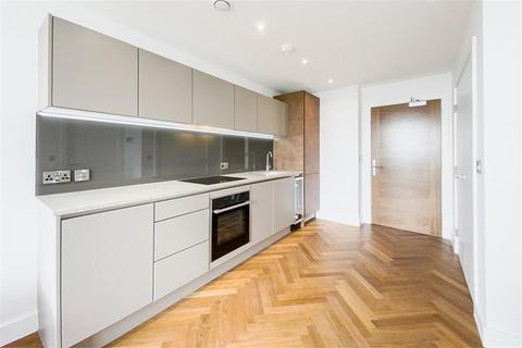 1 bedroom flat to rent, Bromley Road, SE6