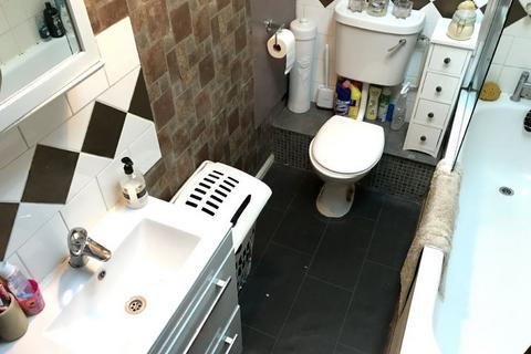 249a Ferry Road, Hullbridge, Hockley, SS5 6NA