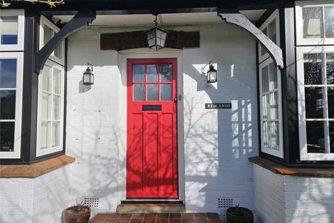 Redlands Hill Road, Hindhead, GU26 6QN